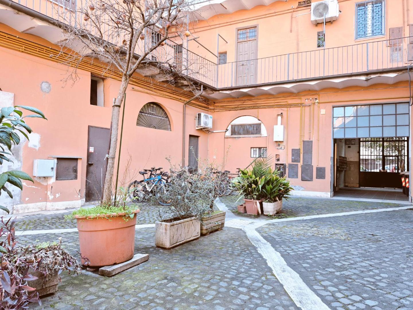 Elegante Con Terrazzino A San Lorenzo Appartamento *