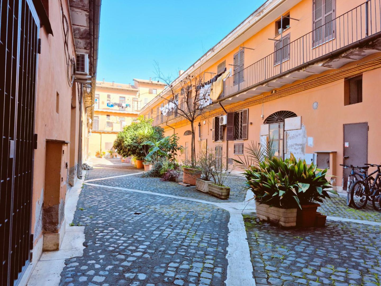 Appartamento Elegante Con Terrazzino A San Lorenzo