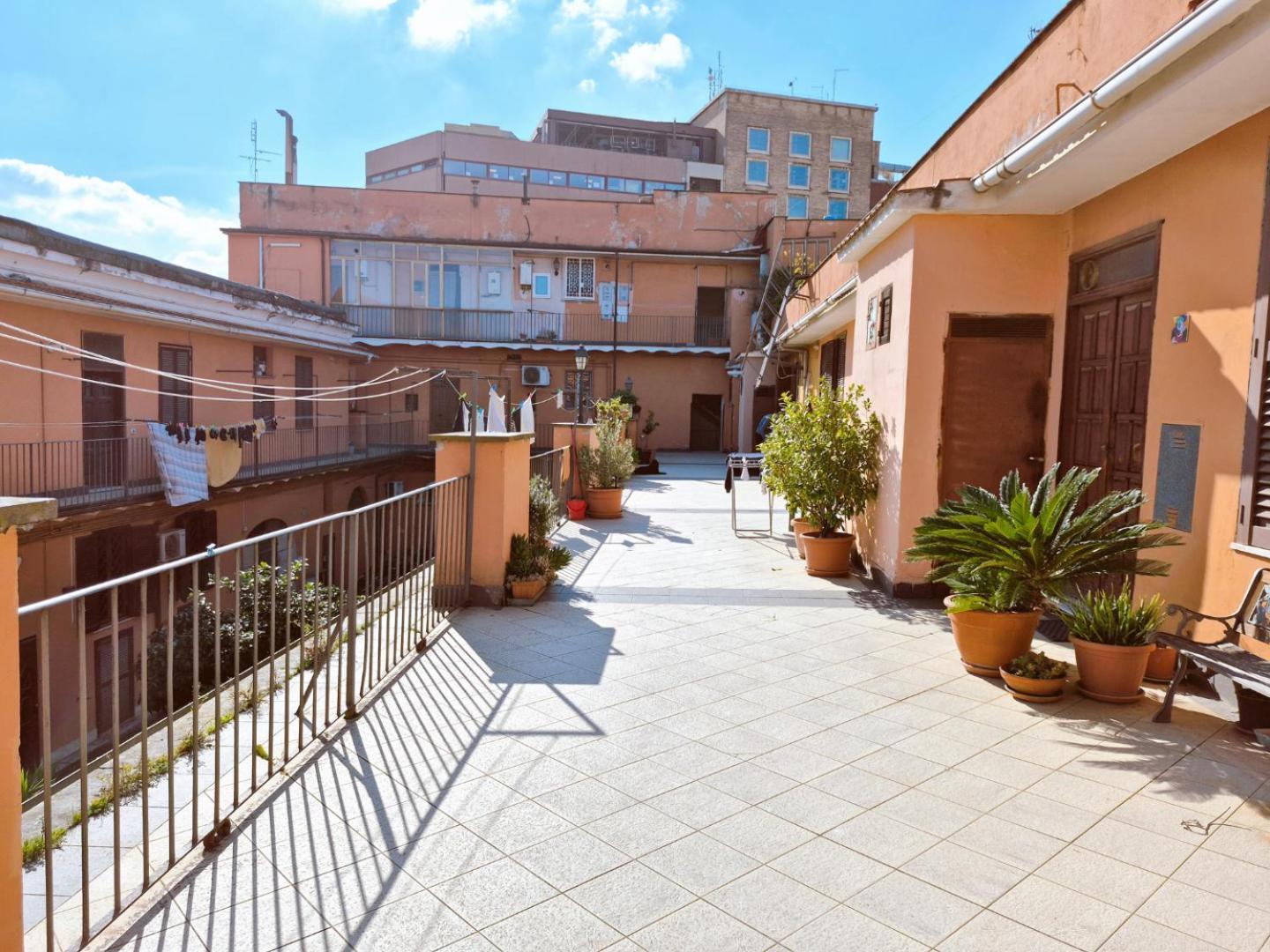 Elegante Con Terrazzino A San Lorenzo Appartamento